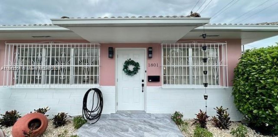 Immobilier commercial à Miami, Floride 190.64 m2 № 1978179