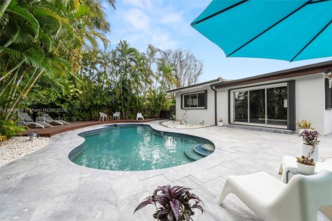 Villa ou maison à vendre à Miami, Floride: 4 chambres, 189.89 m2 № 1632035 - photo 27