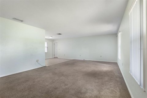 Casa en venta en DeBary, Florida, 4 dormitorios, 185.43 m2 № 1804106 - foto 4