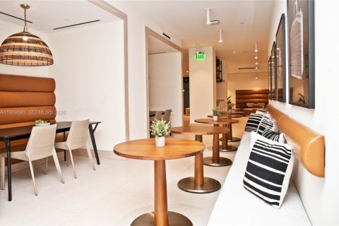 Copropriété à vendre à Miami, Floride: 35.86 m2 № 2019879 - photo 26