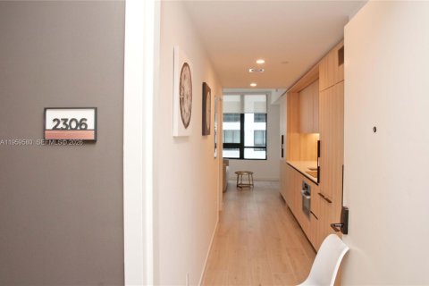 Copropriété à vendre à Miami, Floride: 35.86 m2 № 2019879 - photo 3