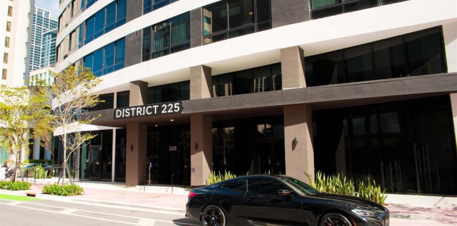 Studio à Condo à Miami, Floride  № 2019879