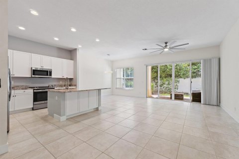 Touwnhouse à vendre à Palm Beach Gardens, Floride: 3 chambres, 199.18 m2 № 2410753 - photo 3