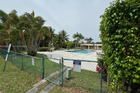 Купить кондоминиум в Майами, Флорида 2 спальни, 82.31м2, № 2088050 - фото 21