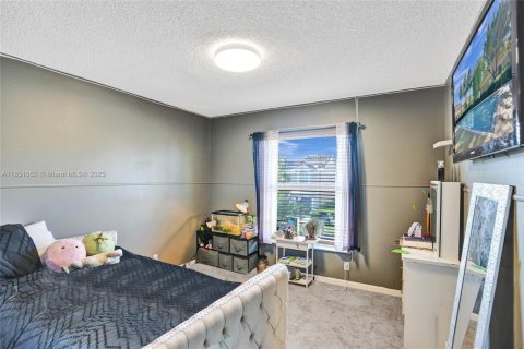 Adosado en venta en Sunrise, Florida, 2 dormitorios, 129.69 m2 № 1872268 - foto 12