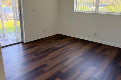 Condominio en alquiler en West Palm Beach, Florida, 1 dormitorio, 65.22 m2 № 2041377 - foto 17