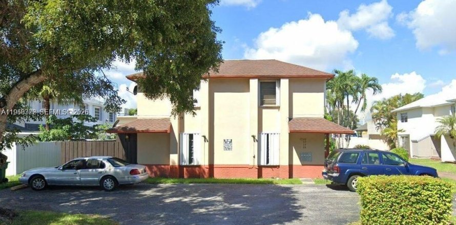 Condo à Cutler Bay, Floride, 3 chambres  № 2023728