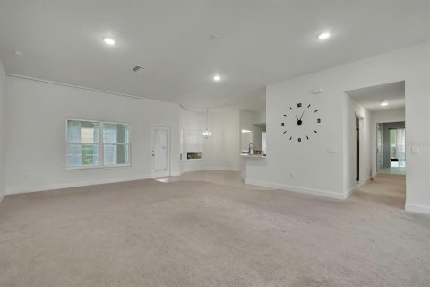House in Spring Hill, Florida 4 bedrooms, 213.68 sq.m. № 2221004 - photo 7