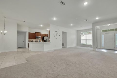 House in Spring Hill, Florida 4 bedrooms, 213.68 sq.m. № 2221004 - photo 8