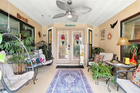 Villa ou maison à vendre à Spring Hill, Floride: 2 chambres, 125.14 m2 № 2411575 - photo 4