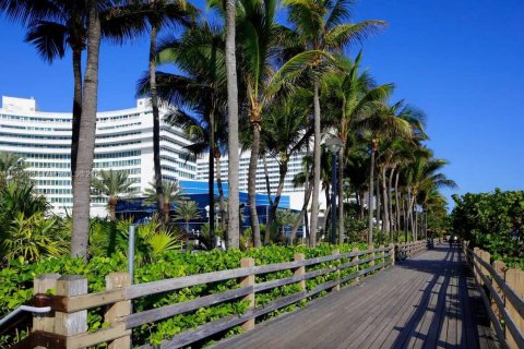 Купить кондоминиум в Майами-Бич, Флорида 49.98м2, № 1958265 - фото 10