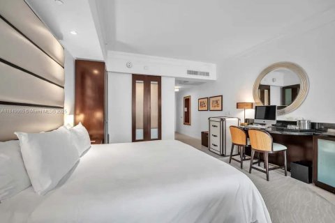 Купить кондоминиум в Майами-Бич, Флорида 49.98м2, № 1958265 - фото 1