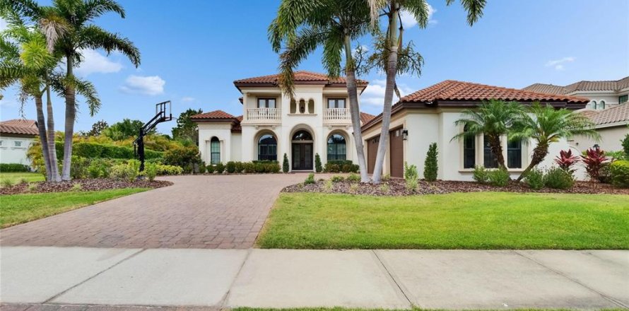 Casa en Fish Hawk, Florida 4 dormitorios, 362.6 m2 № 1677898