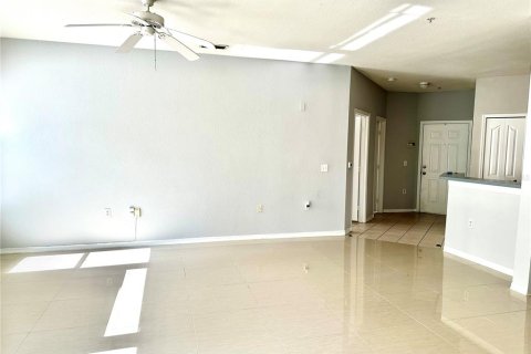 Снять в аренду квартиру в Мейтленд, Флорида 6 комнат, 103.21м2, № 2233697 - фото 9