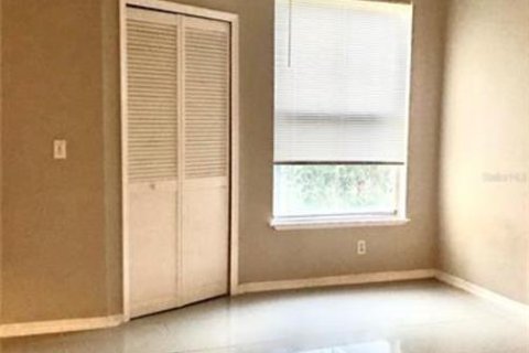 Снять в аренду квартиру в Мейтленд, Флорида 6 комнат, 103.21м2, № 2233697 - фото 18
