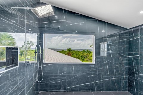 Casa en venta en Key Largo, Florida, 3 dormitorios, 230.77 m2 № 2011631 - foto 30