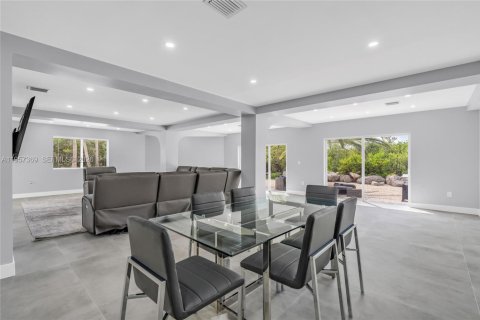 Casa en venta en Key Largo, Florida, 3 dormitorios, 230.77 m2 № 2011631 - foto 15