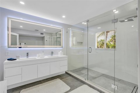 Casa en venta en Key Largo, Florida, 3 dormitorios, 230.77 m2 № 2011631 - foto 18