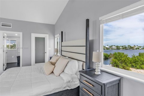 Casa en venta en Key Largo, Florida, 3 dormitorios, 230.77 m2 № 2011631 - foto 27