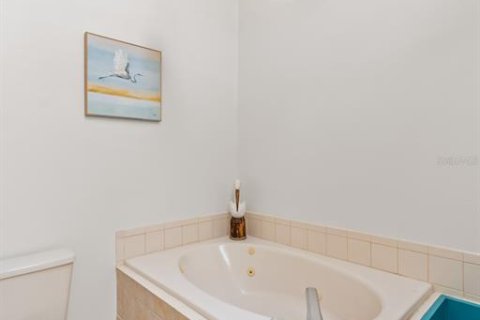 Снять в аренду таунхаус в Сент-Питерсберг, Флорида 4 комнаты, 148.64м2, № 1903333 - фото 20