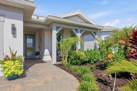 House in Englewood, Florida 3 bedrooms, 205.22 sq.m. № 2151896 - photo 4