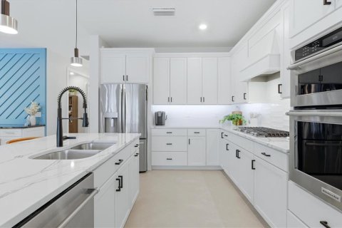 House in Englewood, Florida 3 bedrooms, 205.22 sq.m. № 2151896 - photo 16