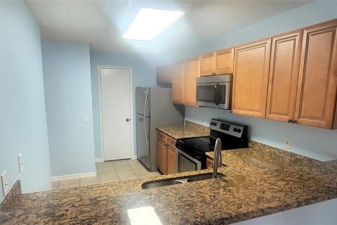 Condominio en venta en Gainesville, Florida, 3 dormitorios, 151.34 m2 № 1540565 - foto 3