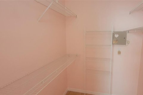 Condominio en venta en Gainesville, Florida, 3 dormitorios, 151.34 m2 № 1540565 - foto 25