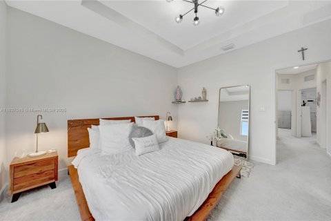 Townhouse in Miami, Florida 3 bedrooms № 1868004 - photo 23