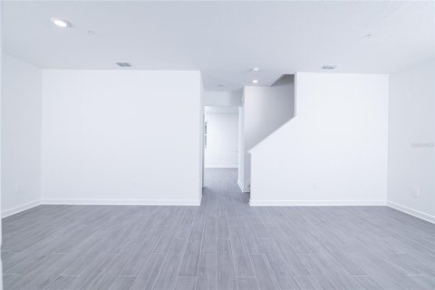 Adosado en venta en Orlando, Florida, 3 dormitorios, 159.51 m2 № 1853048 - foto 3