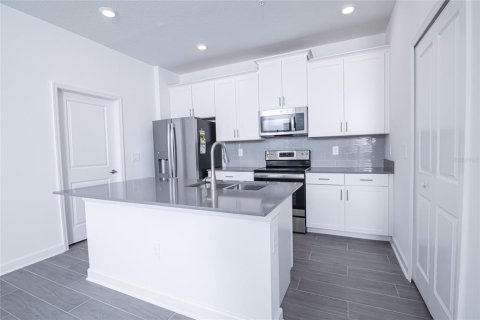 Adosado en venta en Orlando, Florida, 3 dormitorios, 159.51 m2 № 1853048 - foto 13