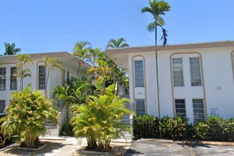 Casa en alquiler en Hollywood, Florida, 1 dormitorio, 69.68 m2 № 1993699 - foto 20