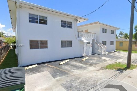 Casa en alquiler en Hollywood, Florida, 1 dormitorio, 69.68 m2 № 1993699 - foto 21