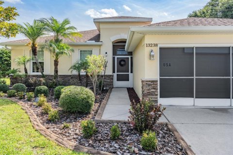 House in Hudson, Florida 3 bedrooms, 139.35 sq.m. № 1758181 - photo 3