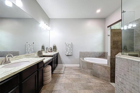 Casa en venta en Trinity, Florida, 5 dormitorios, 355.26 m2 № 1803485 - foto 26