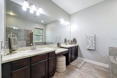 Casa en venta en Trinity, Florida, 5 dormitorios, 355.26 m2 № 1803485 - foto 27