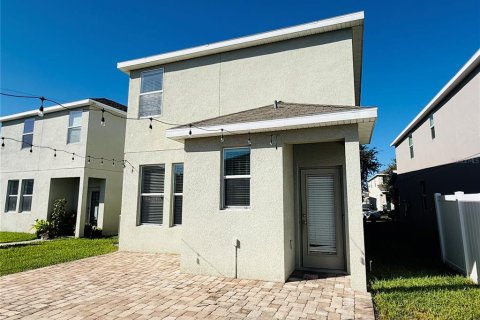Villa ou maison à louer à Winter Garden, Floride: 4 chambres, 229.93 m2 № 2396052 - photo 25