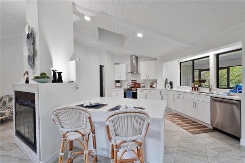 Villa ou maison à vendre à Homosassa, Floride: 3 chambres, 187.66 m2 № 1911413 - photo 4