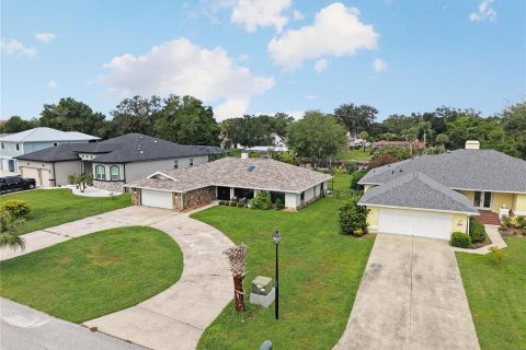 Villa ou maison à vendre à Homosassa, Floride: 3 chambres, 187.66 m2 № 1911413 - photo 29