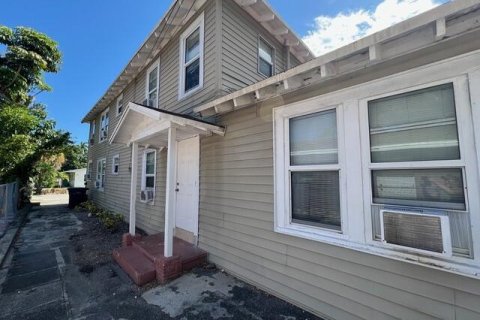 Immobilier commercial à vendre à West Palm Beach, Floride: 284.28 m2 № 2193644 - photo 2