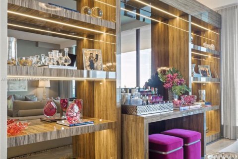 Condo in Aventura, Florida, 3 bedrooms  № 2000961 - photo 10