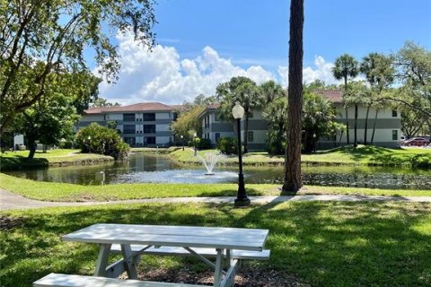Copropriété à vendre à Clearwater, Floride: 2 chambres, 99.41 m2 № 2095217 - photo 27