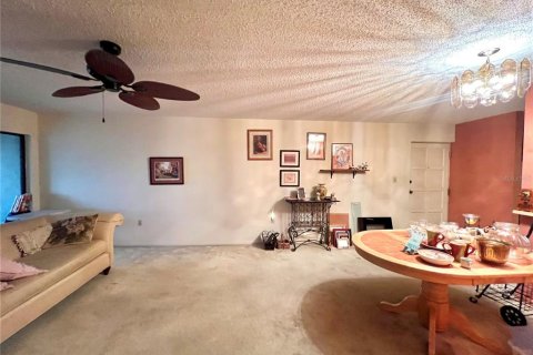 Copropriété à vendre à Clearwater, Floride: 2 chambres, 99.41 m2 № 2095217 - photo 7