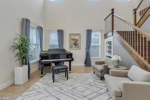 House in Jensen Beach, Florida 5 bedrooms, 394.74 sq.m. № 2190400 - photo 9
