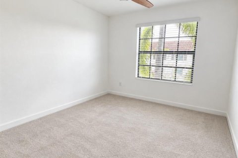 Touwnhouse à vendre à Riviera Beach, Floride: 2 chambres, 115.2 m2 № 2414409 - photo 7