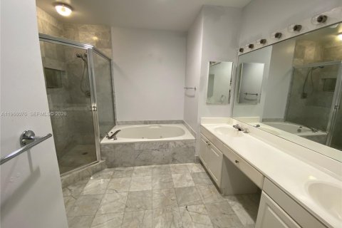 Condominio en alquiler en Aventura, Florida, 2 dormitorios, 121.7 m2 № 2027882 - foto 5