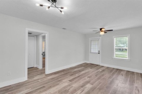 House in Lakeland, Florida 3 bedrooms, 95.5 sq.m. № 1884723 - photo 10