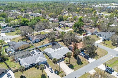 Villa ou maison à vendre à Kissimmee, Floride: 3 chambres, 180.32 m2 № 2051309 - photo 25