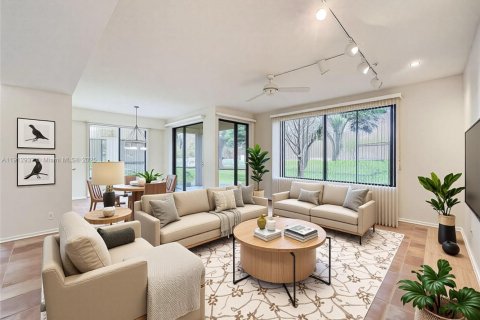 Condo in Plantation, Florida, 2 bedrooms  № 1973918 - photo 14