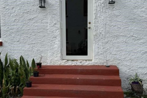 Apartment in Hollywood, Florida 1 bedroom, 65.03 sq.m. № 2170025 - photo 5